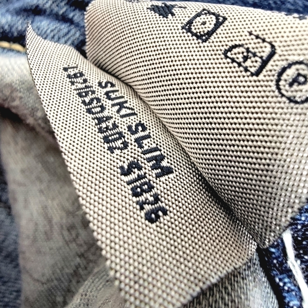 Jeans - Picture 14 of 16